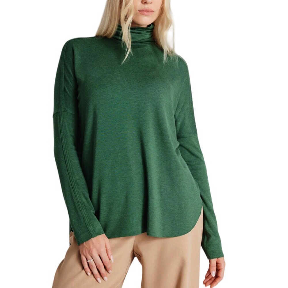 Med Kit & Ace Burrow Turtleneck Shirt Top Long Sleeve Green Oversized Pullover